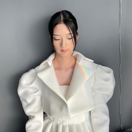 재학생들의 의상촬영을 위한 메이크업 헤어 출장