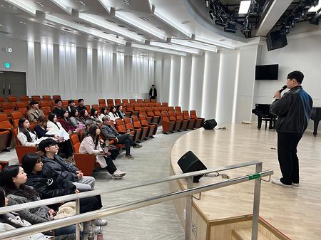 2025새내기들의 입학식과 동기유발학기